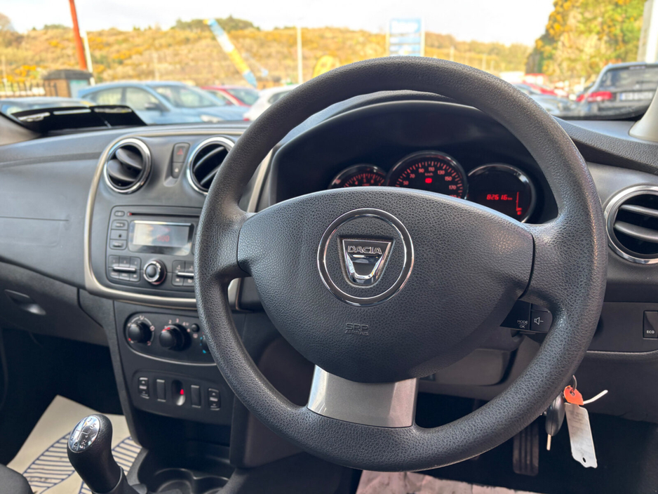 2016 Dacia Sandero Stepway - image 8