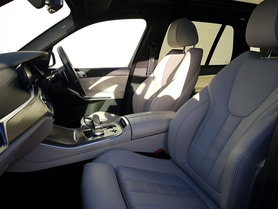 2020 BMW X5 xDrive45e M Sport €53,995