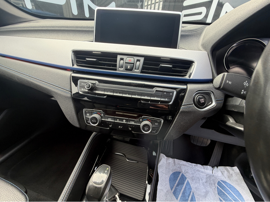 2021 BMW X1 - image 17