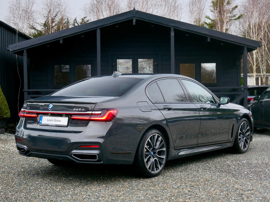 2022 BMW 7 Series  €62,950