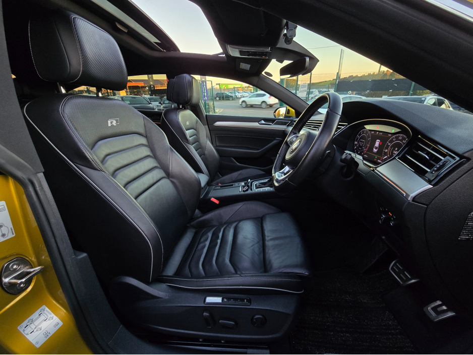 2018 Volkswagen Arteon - image 3