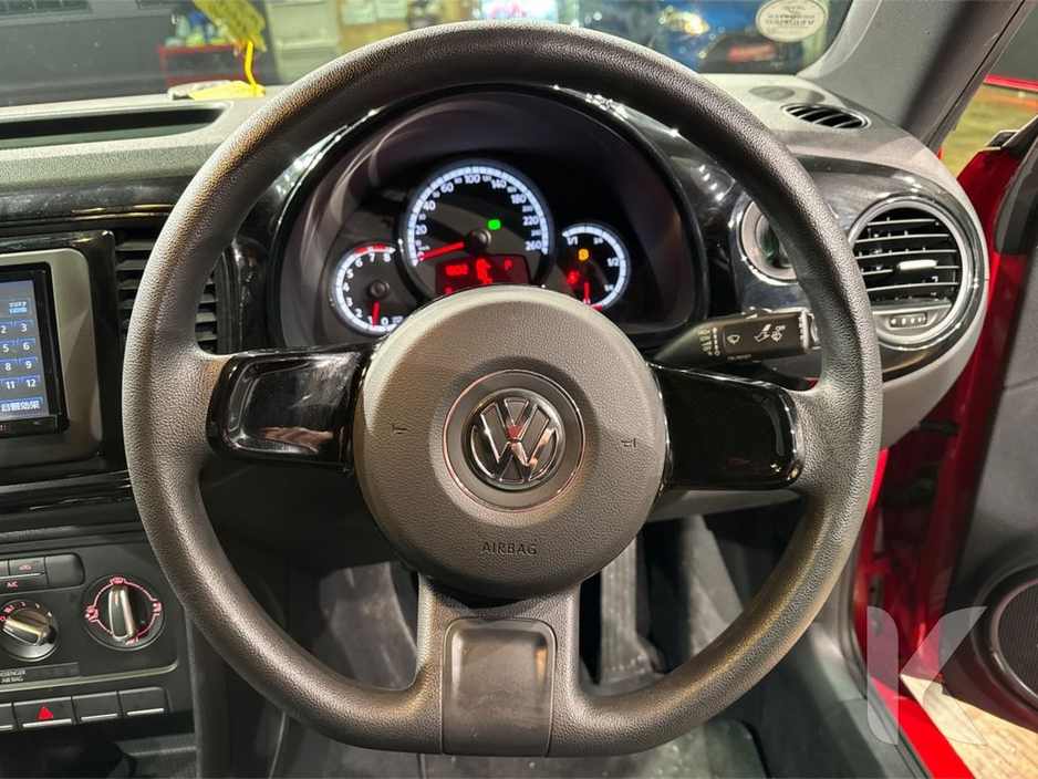 2016 Volkswagen Beetle AUTOMATIC 1.2L TSI - FACTORY ALLOY WHEELS - A/C HEATING CONTROLS €13,950