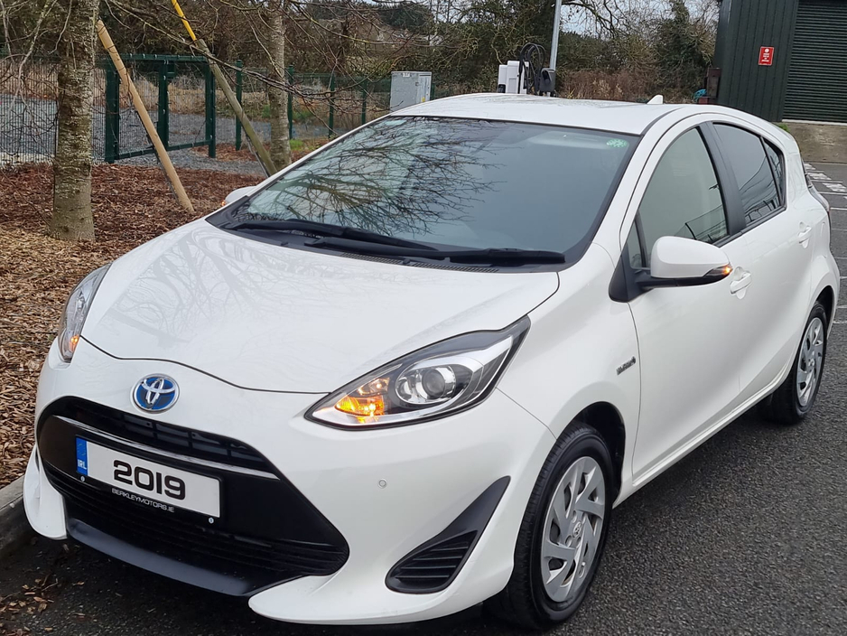 2019 Toyota Aqua 2019 TOYOTA AQUA HYBRID AUTO 1YR WARRANTY  €13,555 €13,555