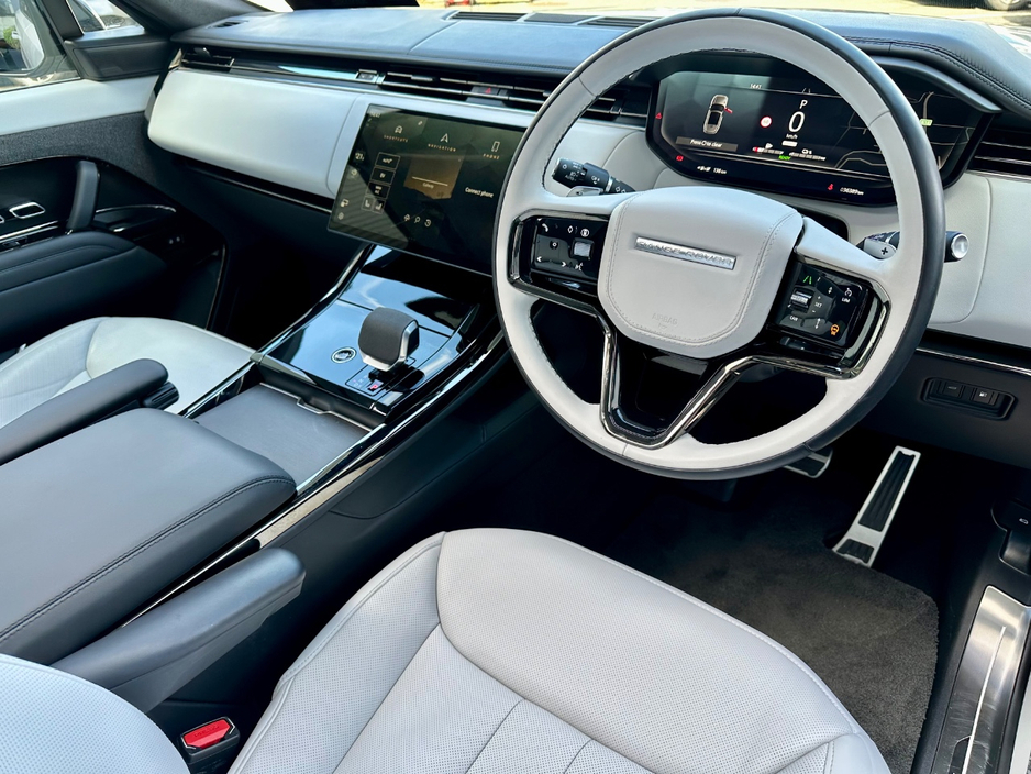 2024 Land Rover Range Rover Sport - image 8