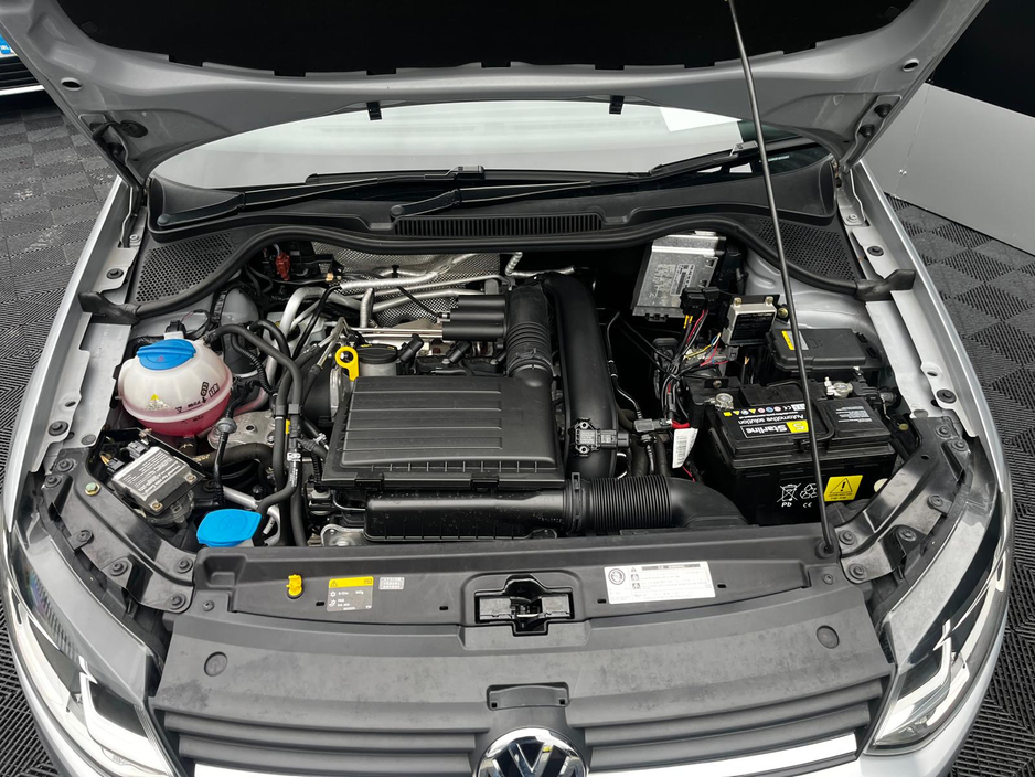 2017 Volkswagen Polo VW Polo 1.2 TSI, Petrol, auto, 17"alloys, fully loaded with spec €13,750