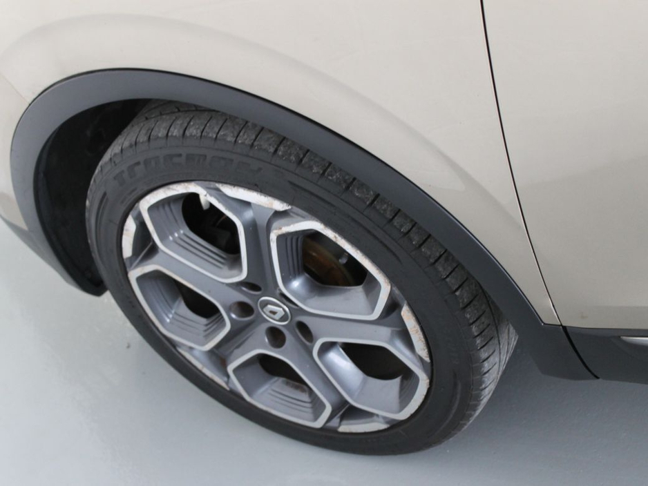 2016 Renault Kadjar - image 29