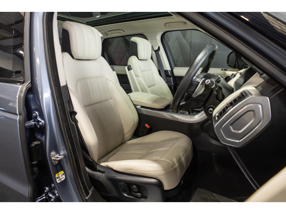 2020 Land Rover Range Rover Sport 2.0 Si4 PHEV 404 PS 4WD Auto HSE €47,950