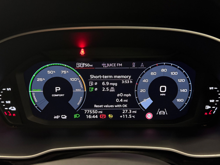 2022 Audi Q3 - image 21