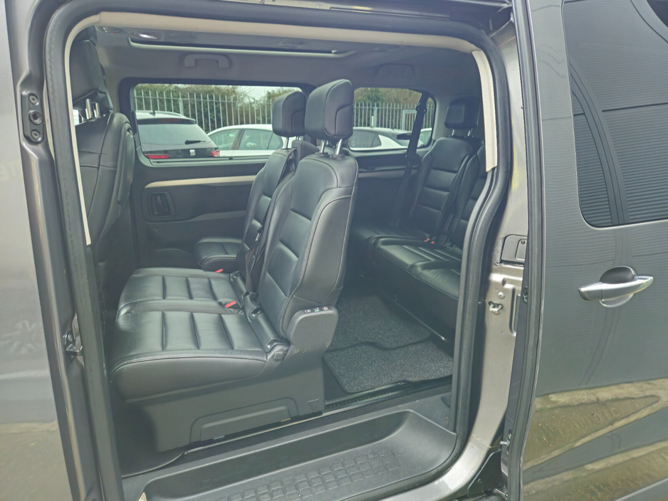 2019 Peugeot Expert  €29,950