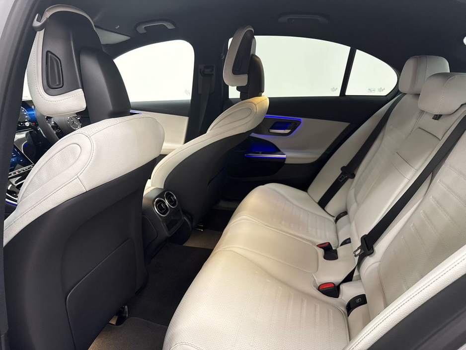 2026 Mercedes-Benz C Class - image 4