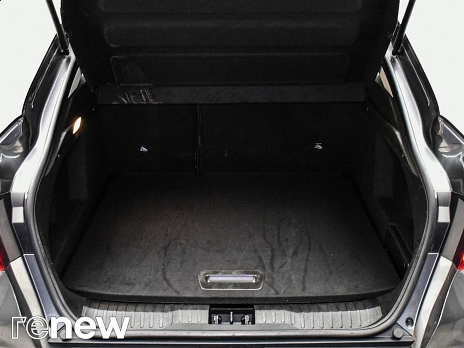 2022 Renault Arkana - image 12