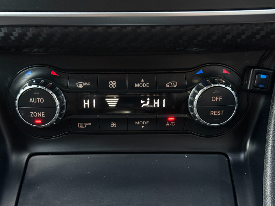 2014 Mercedes-Benz A Class A180 AMG INTERIOR FULL LEATHER SEATS / HI SPEC / SYSTEM LOW ROAD TAX BAND / SIMI DEALER €13,950