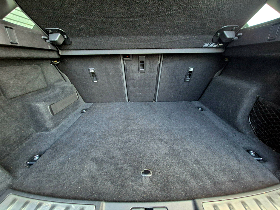 2021 Land Rover Range Rover Evoque - image 22