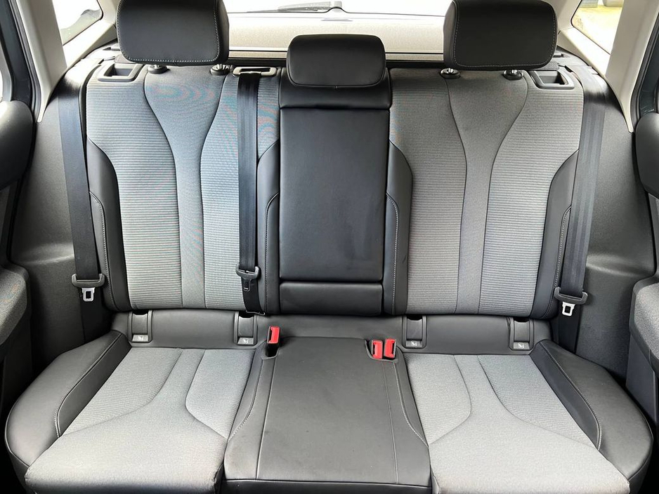 2021 Skoda Enyaq - image 12