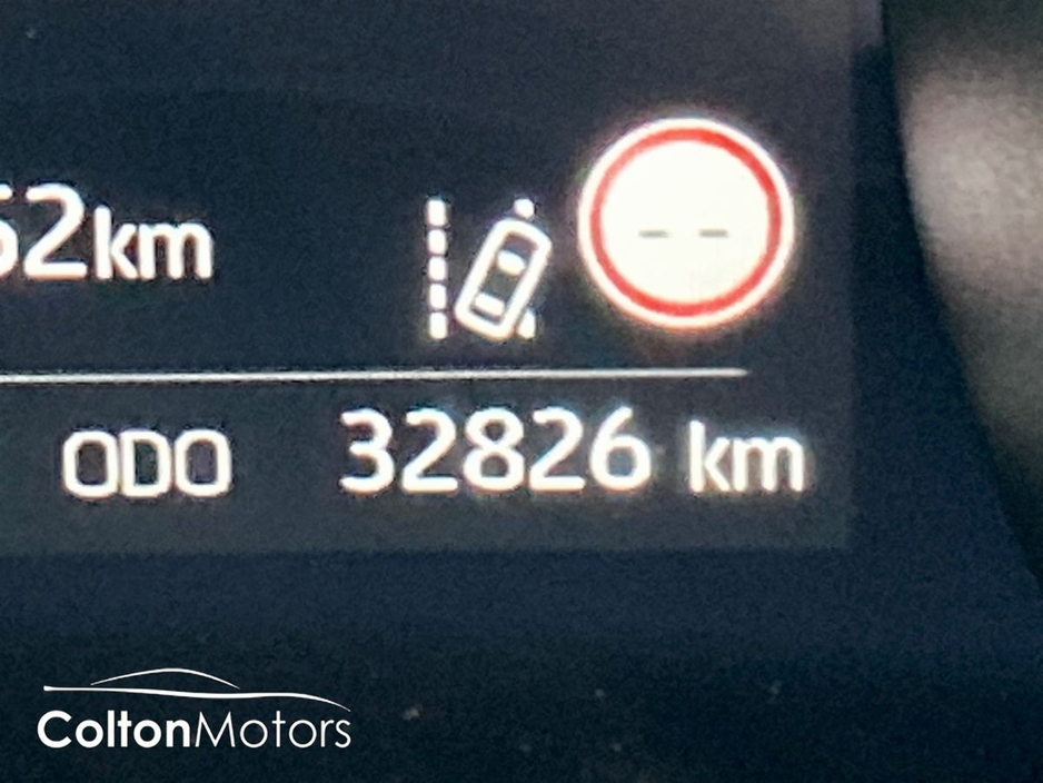 2024 Toyota Yaris Cross 1.5 Hybrid Luna €27,950