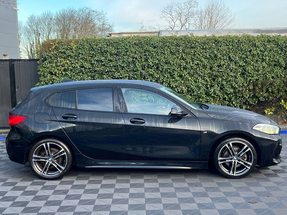 2020 BMW 1 Series 118d M-SPORT 2.0 AUTO // SERVICE HISTORY // DIAMOND CUT M-SPORT ALLOYS // DIGITAL CLUSTER €26,900