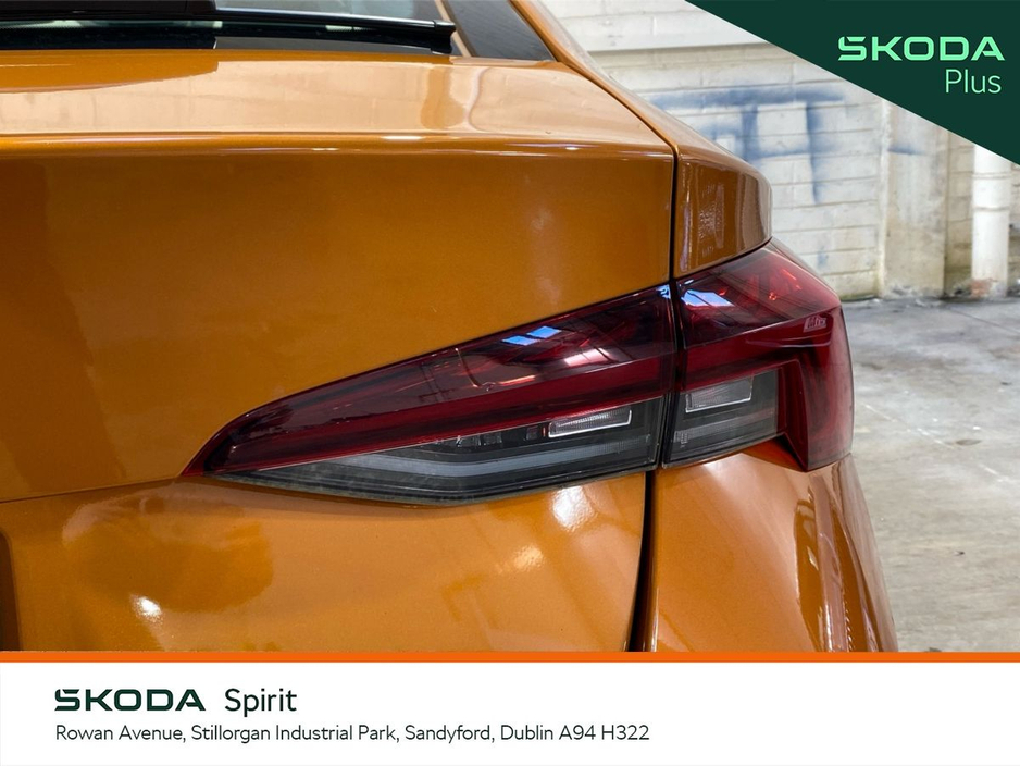 2023 Skoda Octavia - image 18