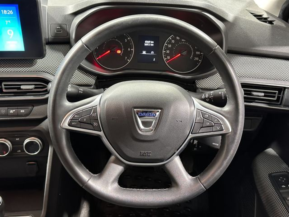 2022 Dacia Jogger Comfort Petrol 7 Seater 1.0 221 €17,750