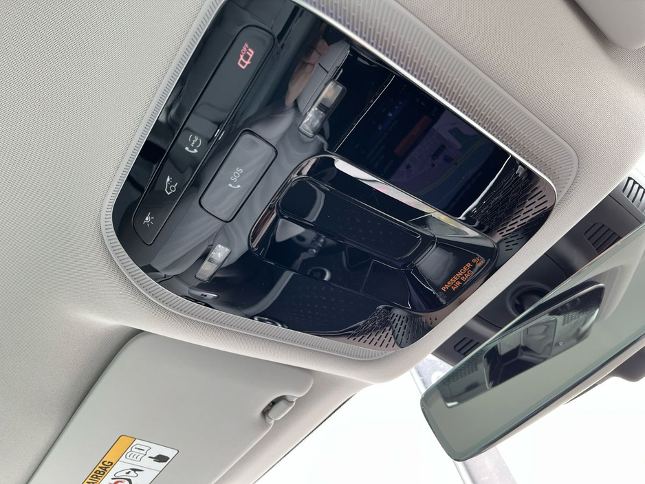 2025 Mercedes-Benz EQE - image 26