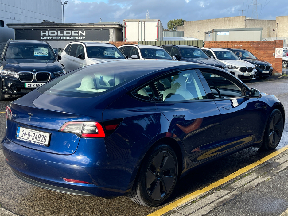 2021 Tesla Model 3 - image 10