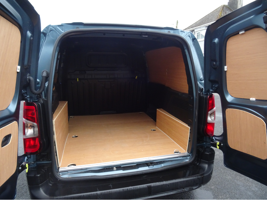 2026 Fiat Doblo - image 7