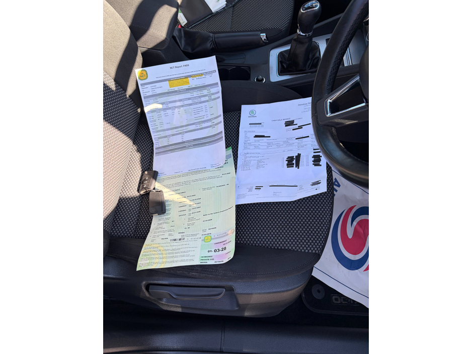 2016 Skoda Octavia - image 8