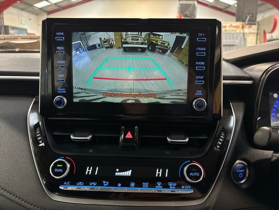 2021 Toyota Corolla - image 12