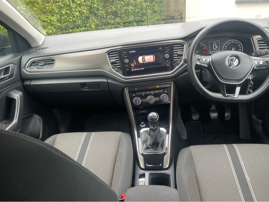 2018 Volkswagen T-Roc DESIGN 1.0 TSI MANUAL 6SPEED FWD 115HP 5DR