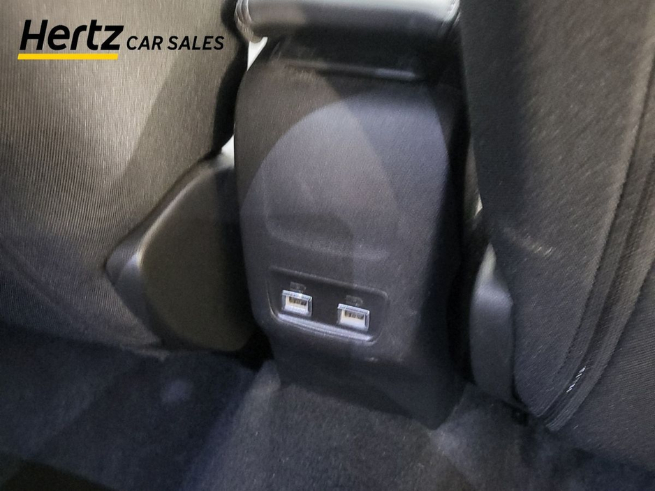 2023 Peugeot 2008 - image 18