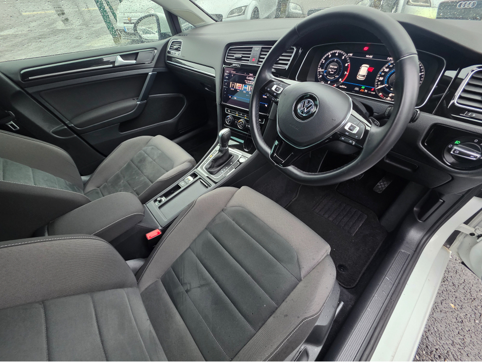 2019 Volkswagen Golf 1.4 TSI  VIRTUAL CLOCKS  REVERSE CAMERA - NAVIGATION - CARPLAY - ANDROID AUTO-   - DISCOVER PRO €18,950