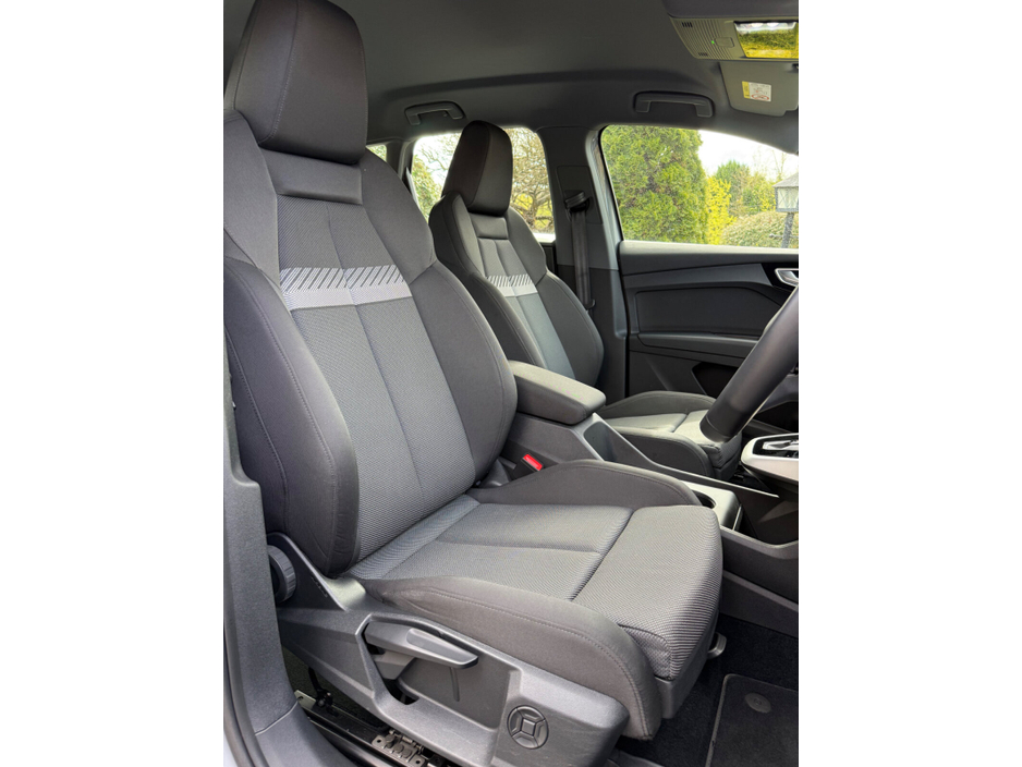 2023 Audi Q4 e-tron - image 10