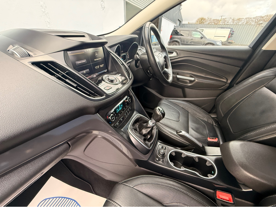 2016 Ford Kuga COMMERCIAL TITANIUM 4SEATS FWD 2.0 15 150PS 4 €10,750