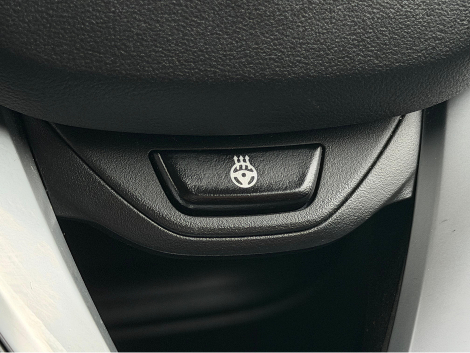 2021 BMW X3 - image 22