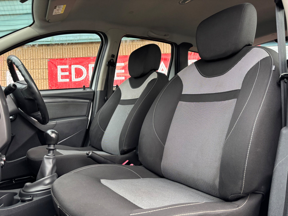 2016 Dacia Duster 1.5 dCi 110 SIGNATURE €7,750