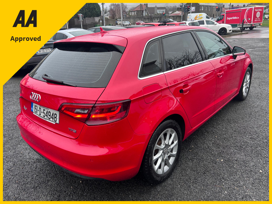 2015 Audi A3 2015 AUDI A3 1.4TFSI AUTO S TRONIC €11,950