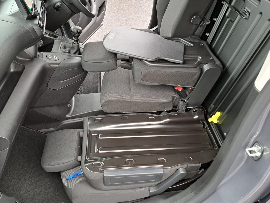 2026 Opel Combo - image 21