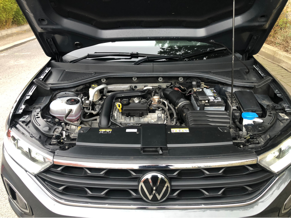 2022 Volkswagen T-Roc - image 13