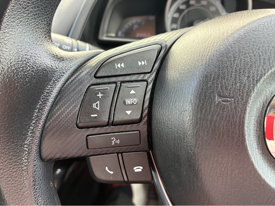 2015 Mazda Demio - image 17