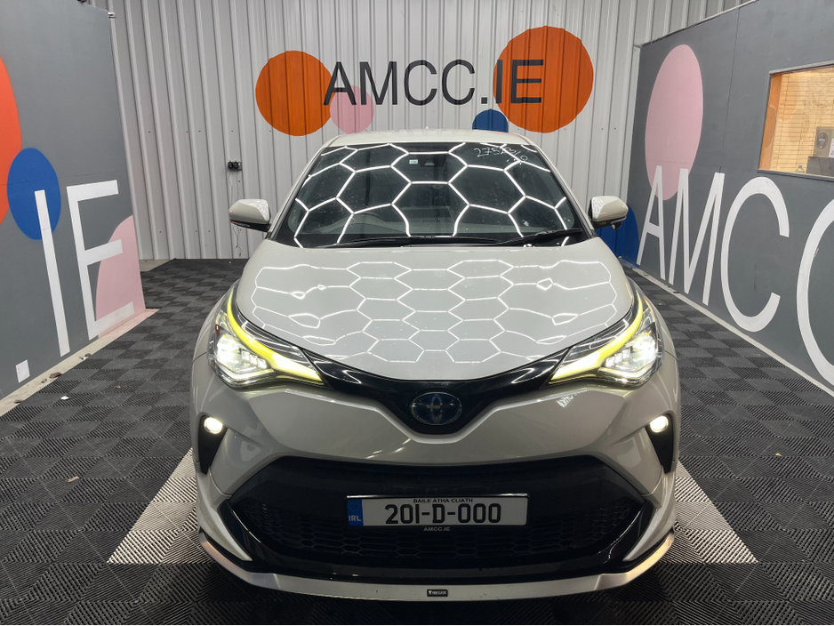 2020 Toyota C-HR €22950! 2020 TOYOTA C-HR G 1.8 AUTOMATIC / CRUISE CONTROL / REVERSE CAMERA / HEATED SEATS €22,950