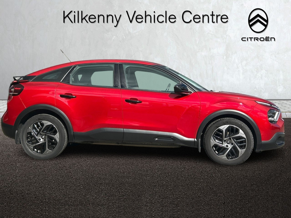 2022 Citroen C4 - image 2