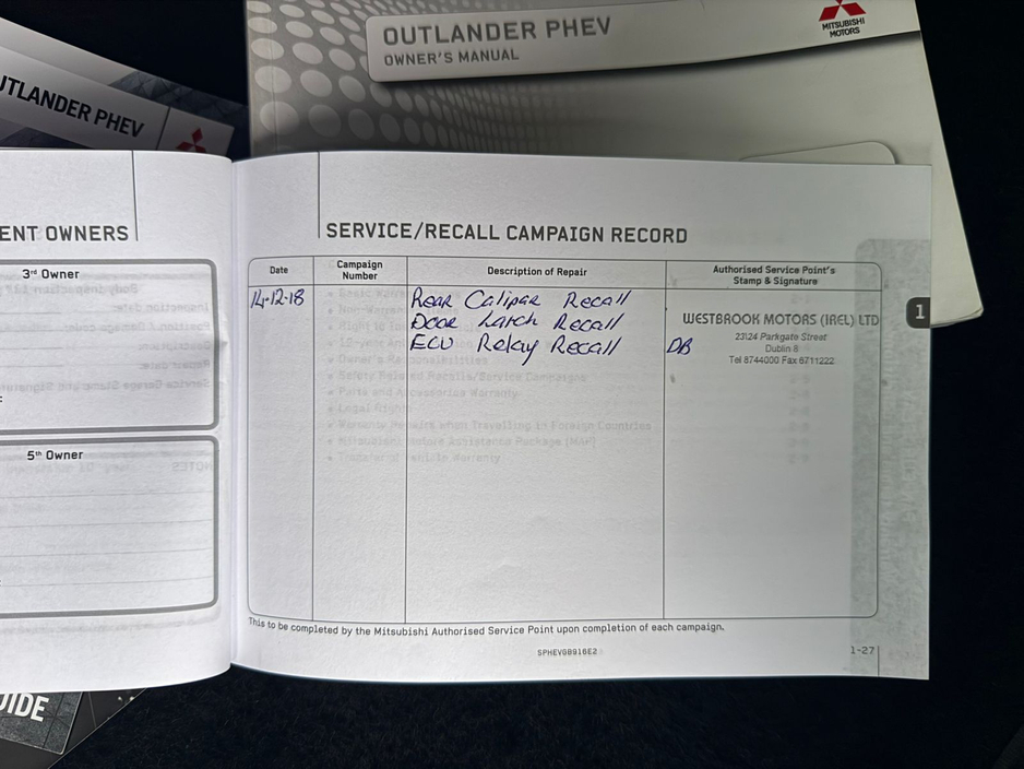 2016 Mitsubishi Outlander - image 28