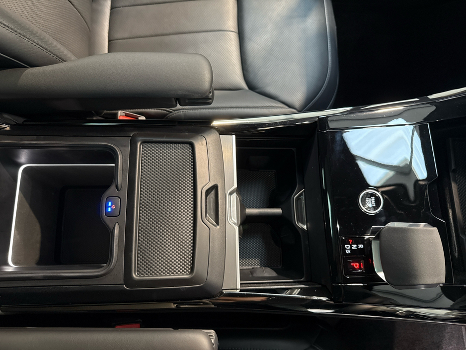 2026 Land Rover Range Rover Sport - image 15