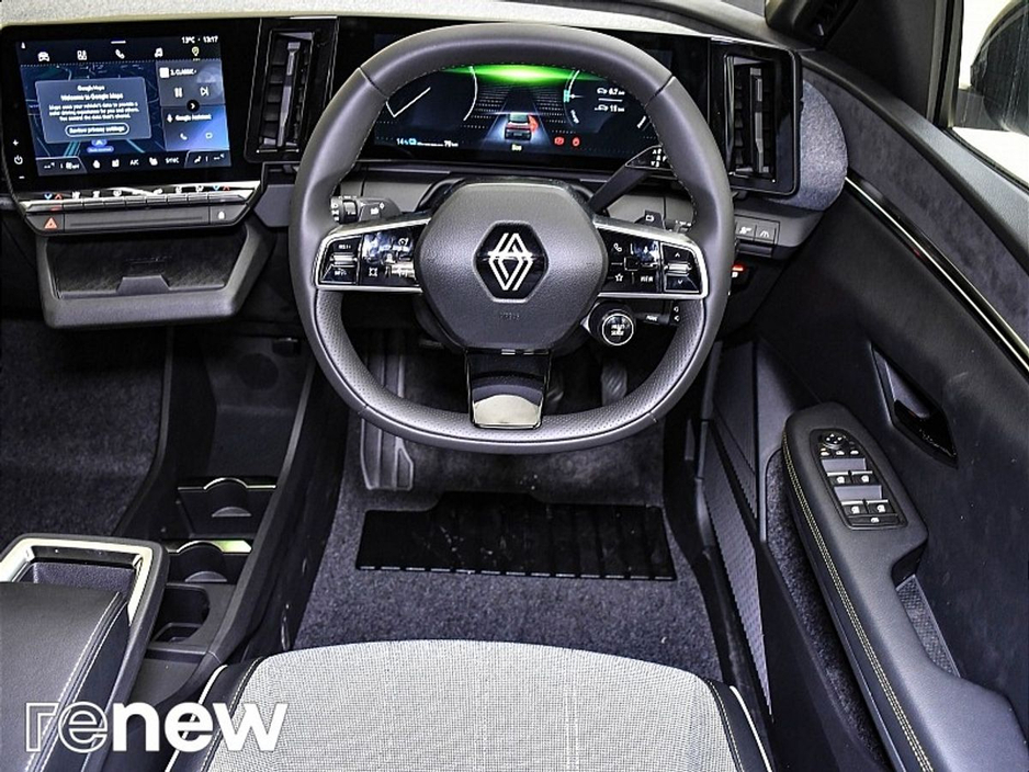 2023 Renault Megane E-Tech EV60 220hp Techno €27,900