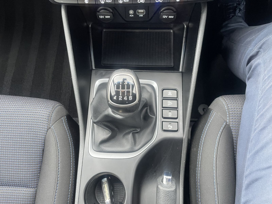 2017 Hyundai Tucson - image 19