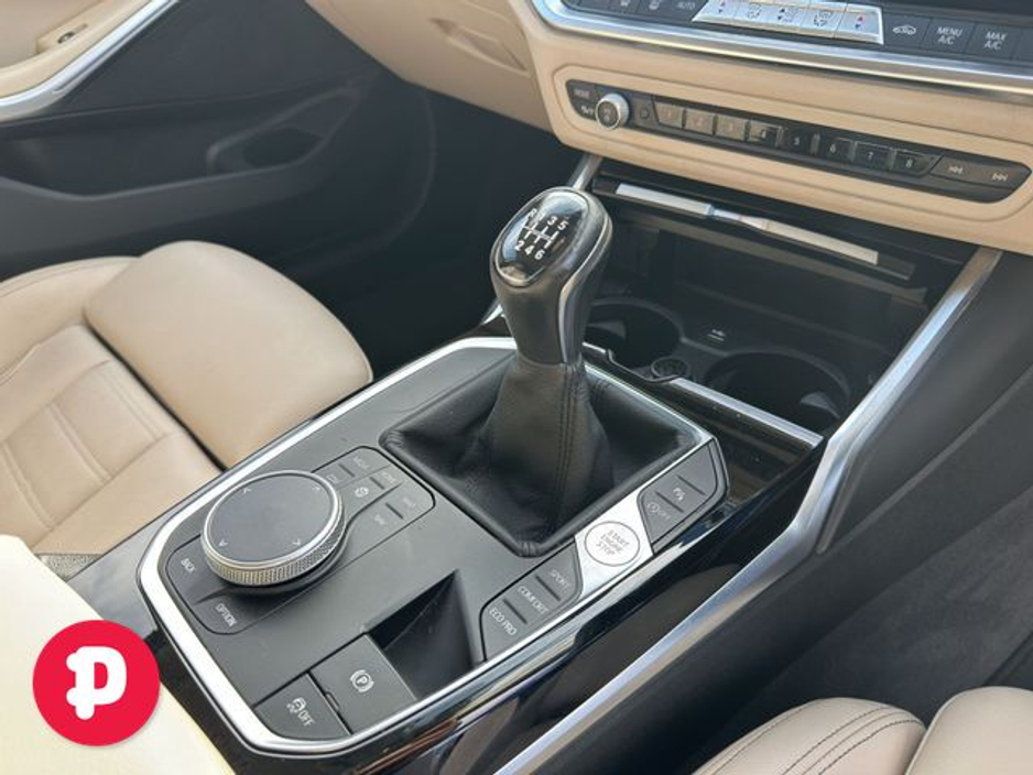 2019 BMW 3 Series - image 6