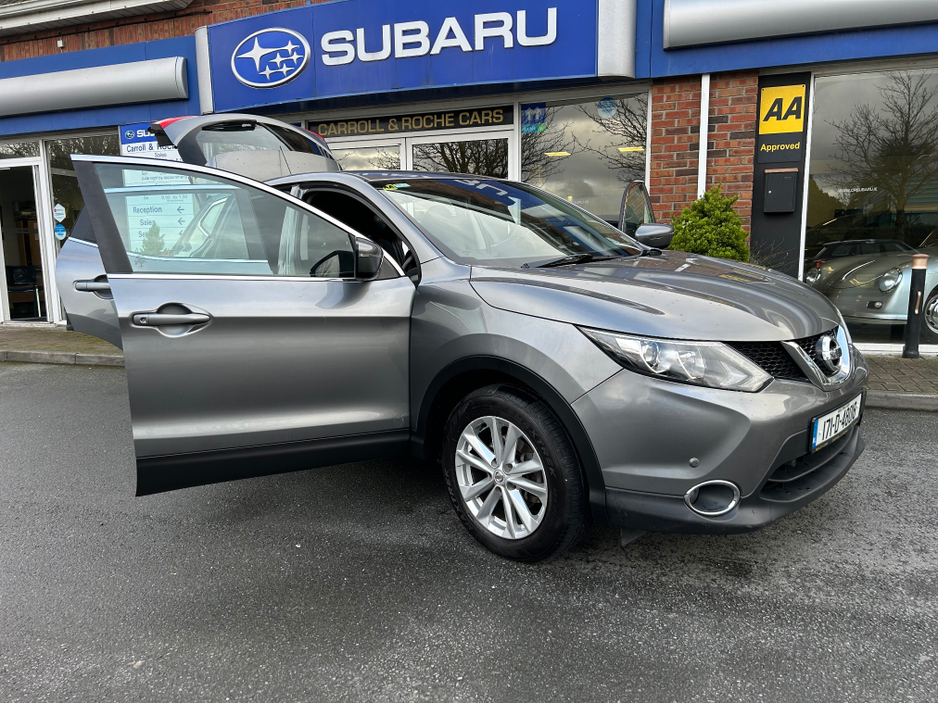2017 Nissan Qashqai 1.2 Automatic - NCT & Tax - Low Mileage & Great Price - Trade-In Welcome - Assured Dealer Warranty - €12,950