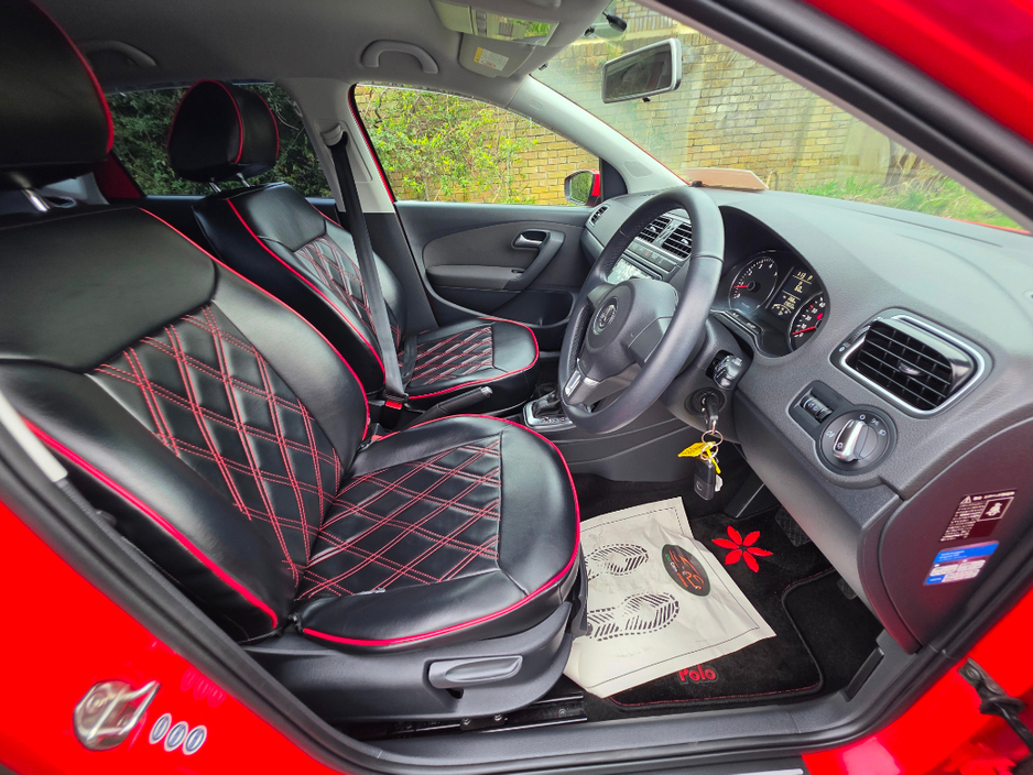 2014 Volkswagen Polo - image 11