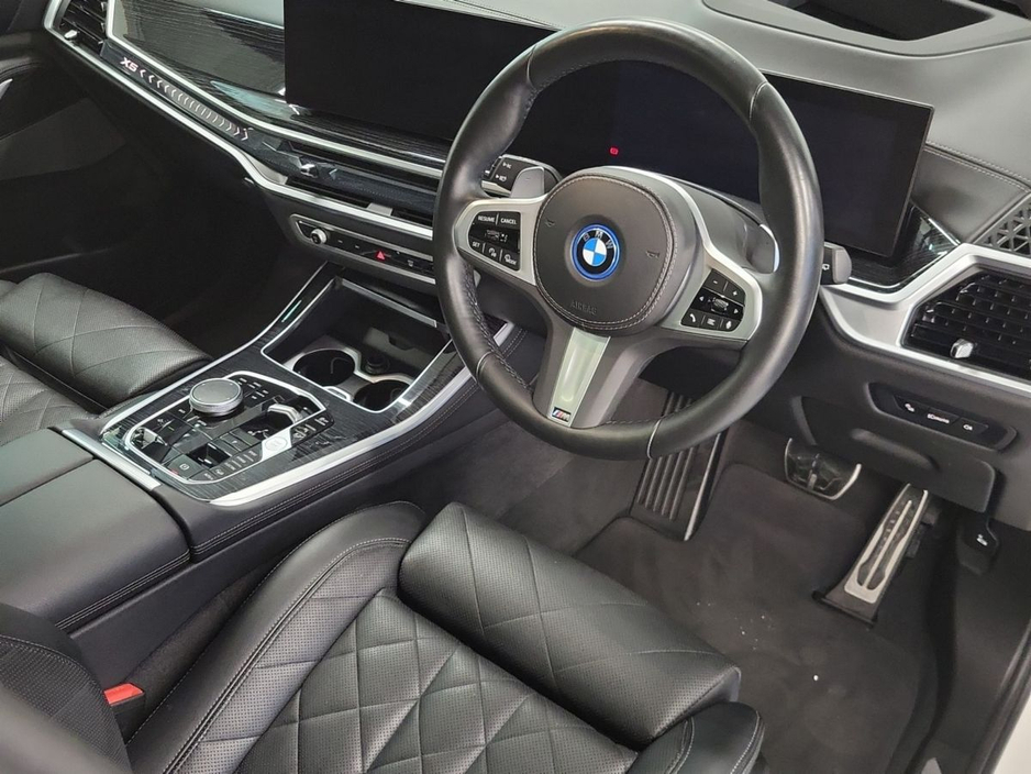 2024 BMW X5 xDrive50e M Sport €90,975