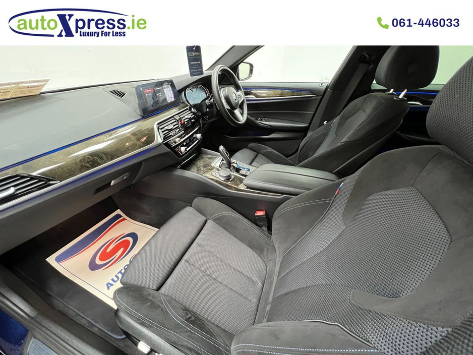2018 BMW 5 Series - image 16