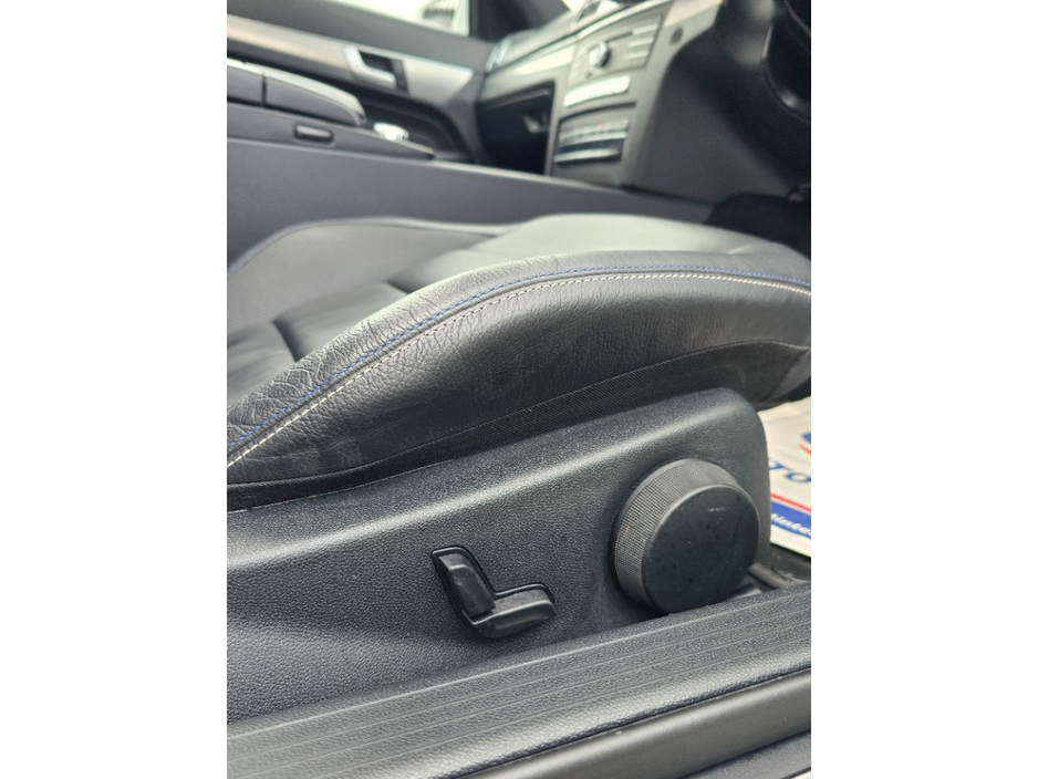 2016 Mercedes-Benz E Class - image 13